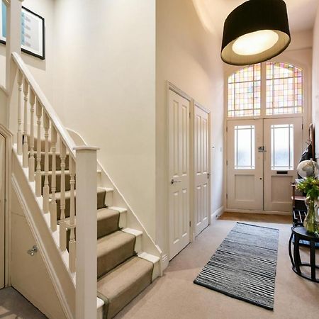 Central London Mews House Экстерьер фото